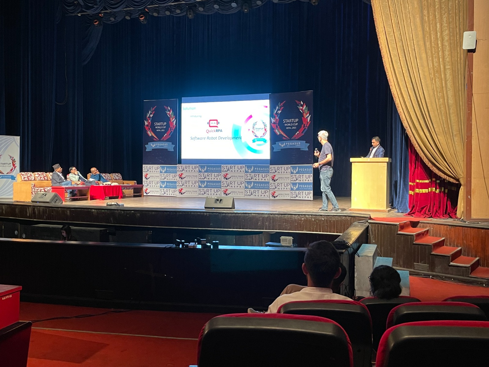 Pitch on Stage